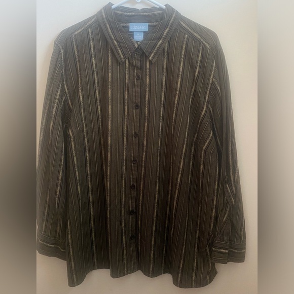 Liz & Me Blouse; in great condition; machine wash and dry - easy care. - Picture 3 of 4